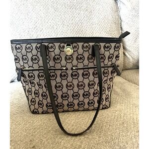 Michael Kors Handbag Purse Kempton Medium 38F5GKPT2Q MK Black Tan Leather Tote